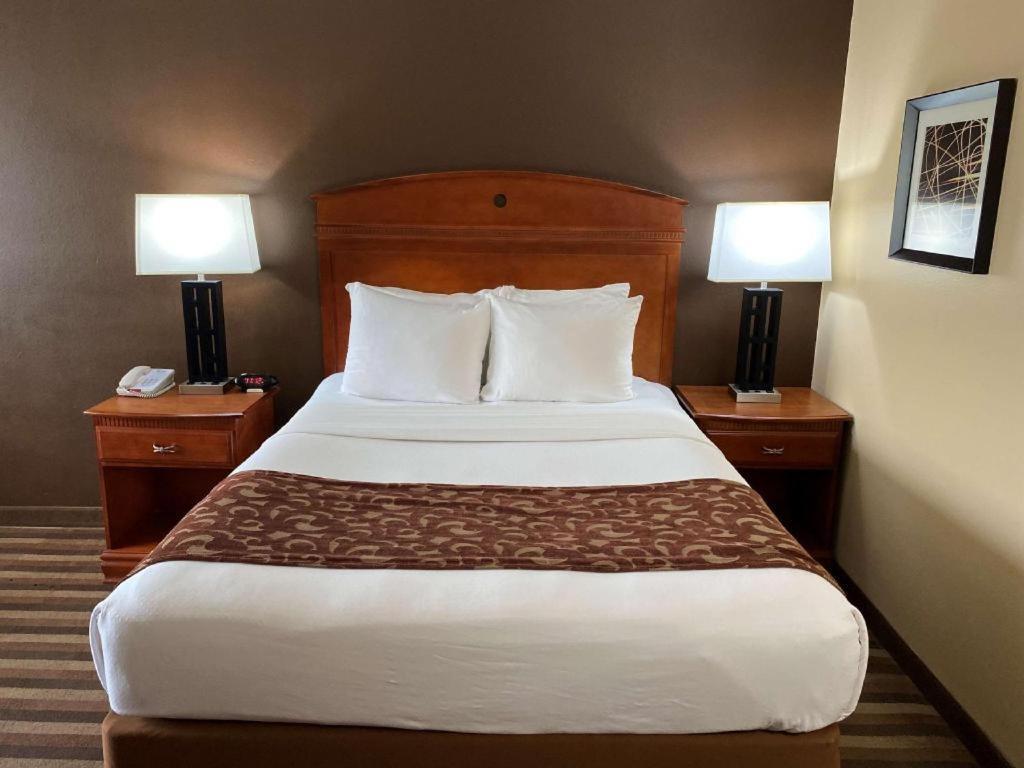 Best Western Manhattan Inn Kültér fotó